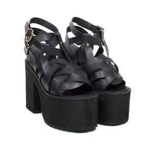 Unif julian platform sandals